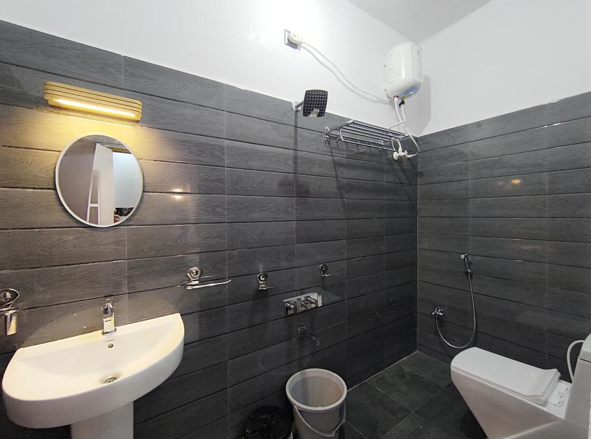 Raj Homestay האמפי מראה חיצוני תמונה