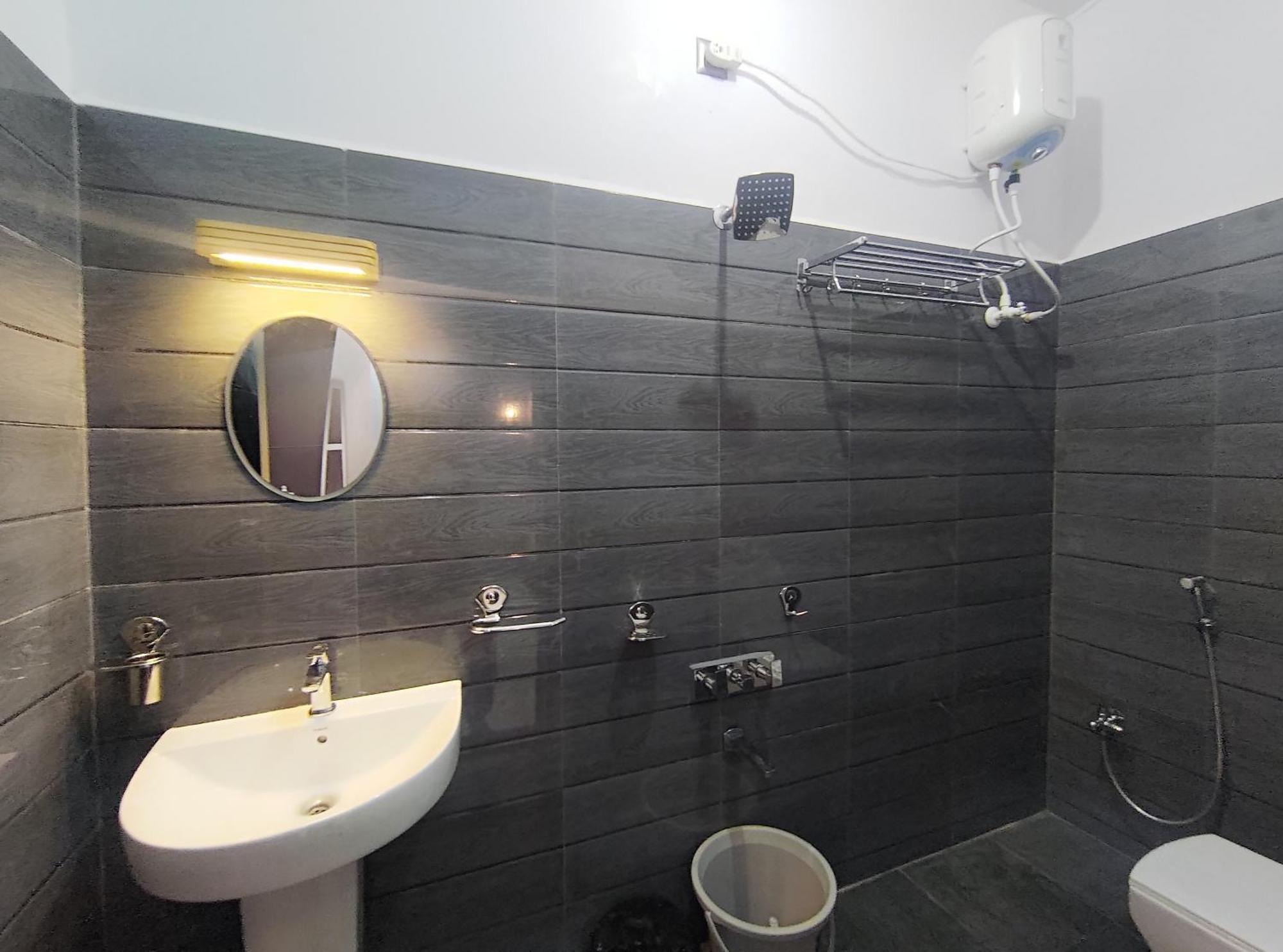 Raj Homestay האמפי מראה חיצוני תמונה